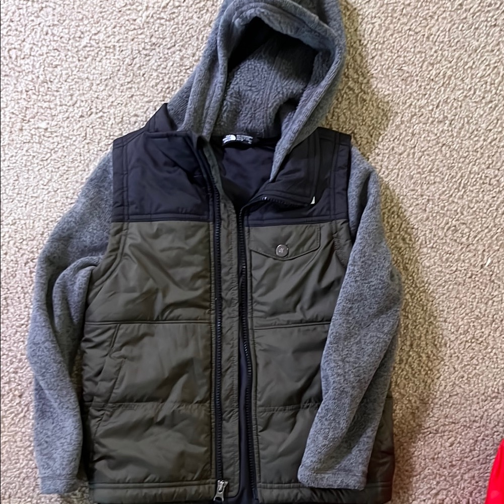 The North Face Gray and Black Puffer Jacket with Hood